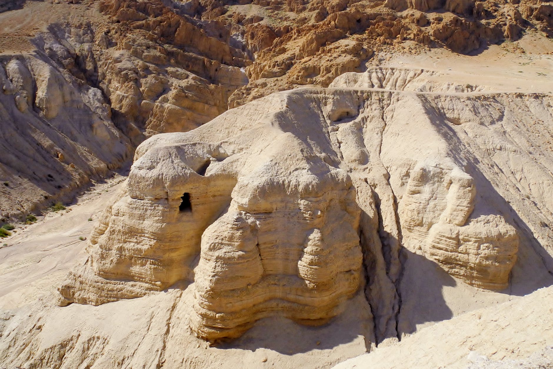 Qumran Caves, Israel